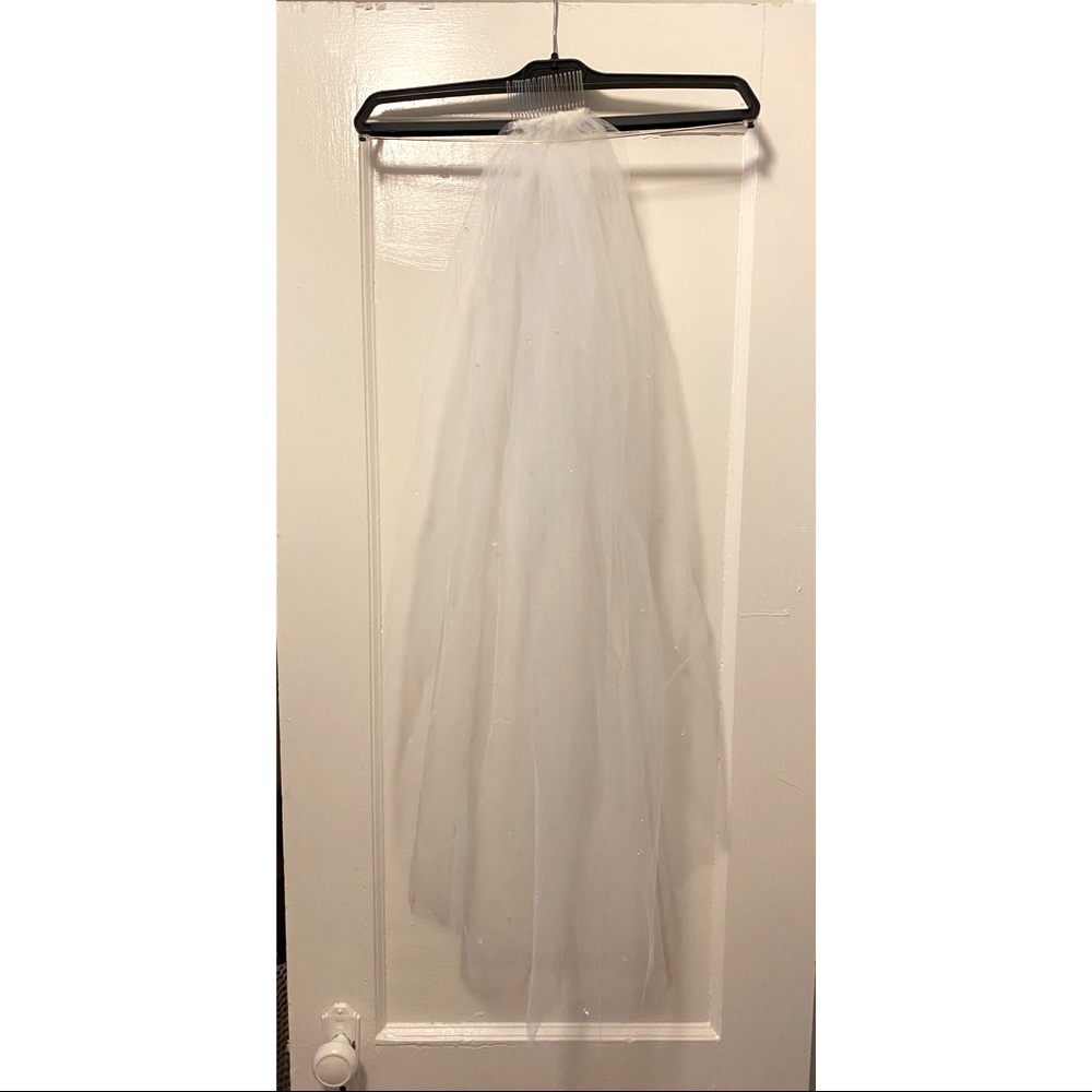 Bridal veil 36” with beading